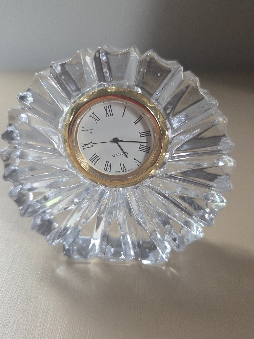 Vintage Crystal Desk Clock Sunburst Petal Taiwan Quartz Needs Battery Paperweigh